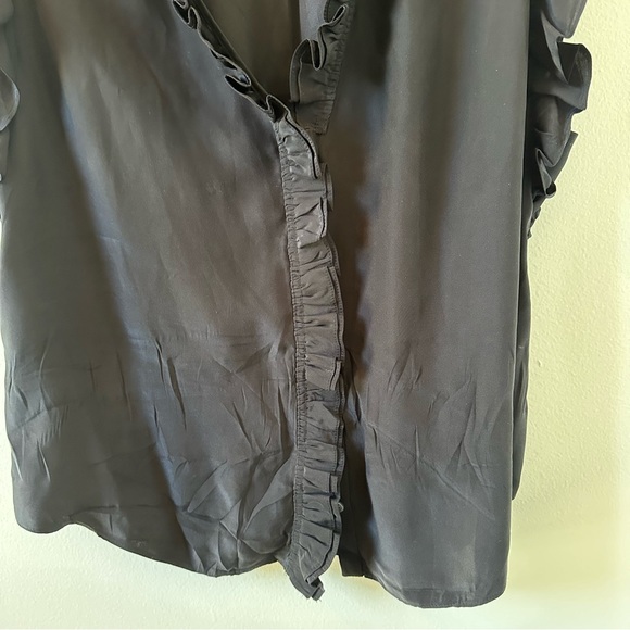FRAME black 100% silk ruffle blouse size large - Picture 5 of 9